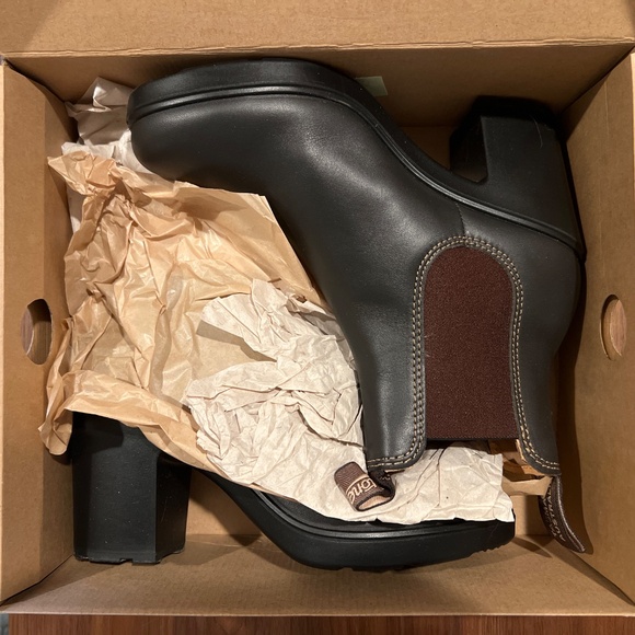 Blundstone Shoes - Blundstone High Heel Boots Women’s